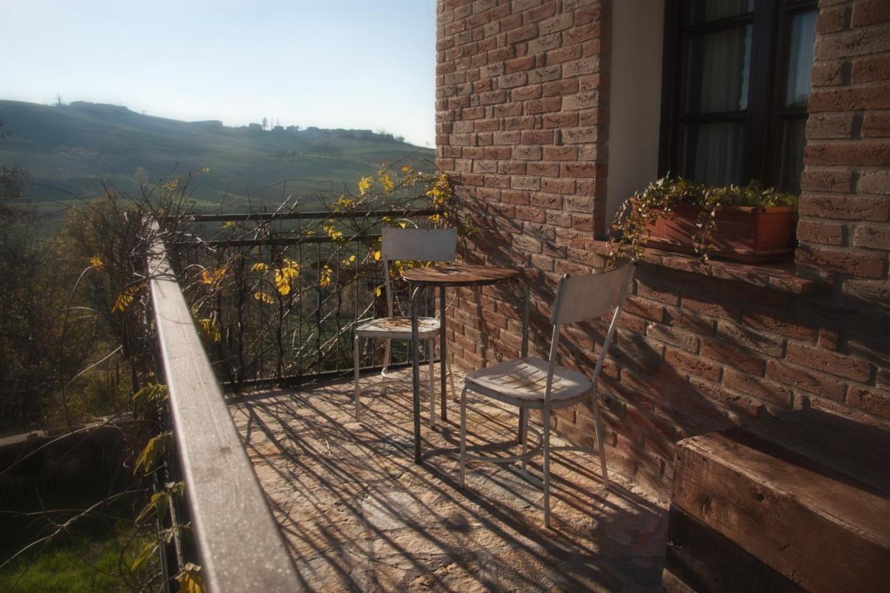 Il Poggio B&B San Damiano al Colle Exterior foto